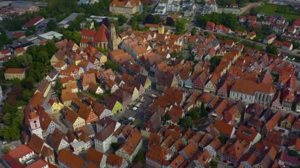 Almanya Bayern Deki Weissenburg Şehrinin Hava Görüntüsü Güneşli Bir Bahar — Stok video