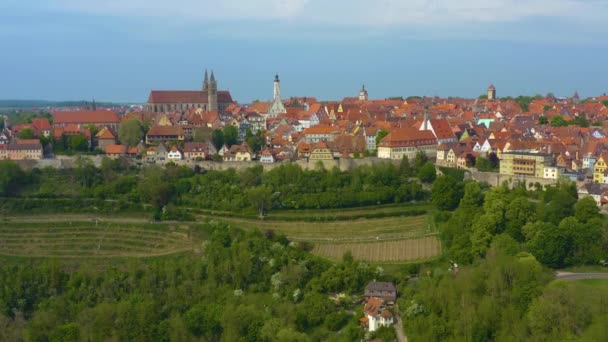 Luftaufnahme Der Stadt Rothenburg Der Tauber Deutschland Bayern Einem Sonnigen — Stockvideo