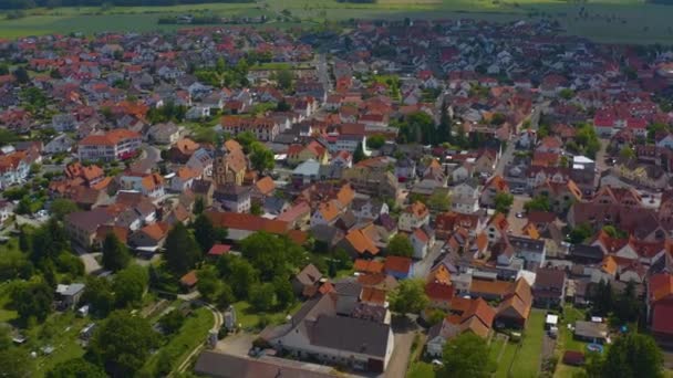 Vista Aérea Ciudad Elsenfeld Alemania Día Soleado Primavera Durante Bloqueo — Vídeos de Stock