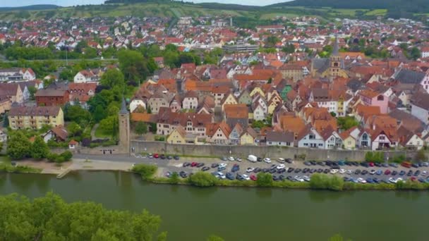 Baharda Güneşli Bir Günde Almanya Nın Karlstadt Main Kentinin Aeriel — Stok video