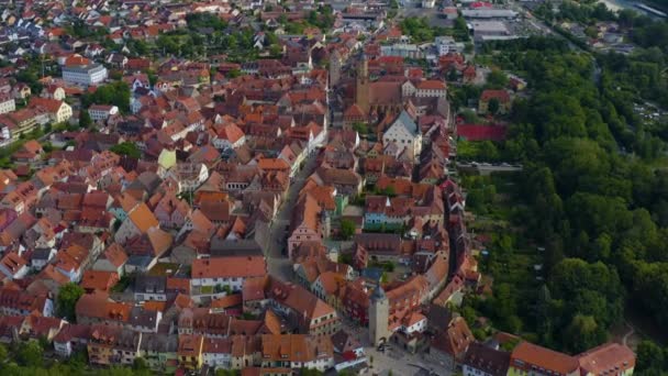 Lkbaharda Güneşli Bir Günde Almanya Daki Volkach Şehrinin Aeriel Manzarası — Stok video