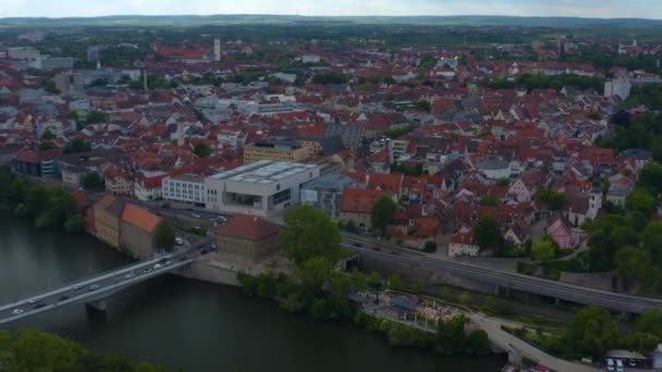 Aeriel Pohled Město Schweinfurt Německu Slunečného Jarního Dne Během Uzamčení — Stock video