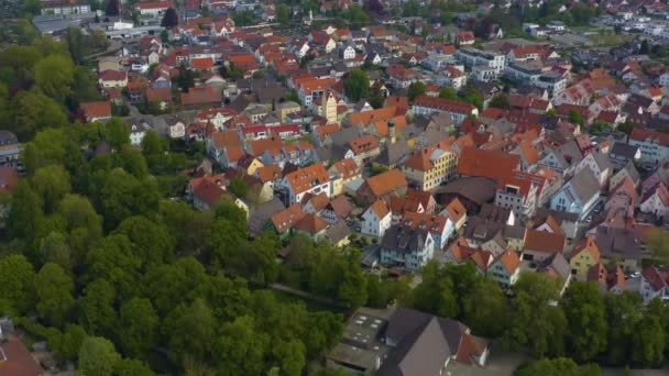 Вид Воздуха Город Вайзенхорн Германии Бавария Солнечный Весенний День Время — стоковое видео