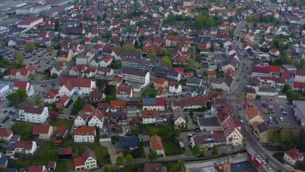 Vista Aérea Ciudad Vohringen Alemania Baviera Soleado Día Primavera Durante — Vídeos de Stock