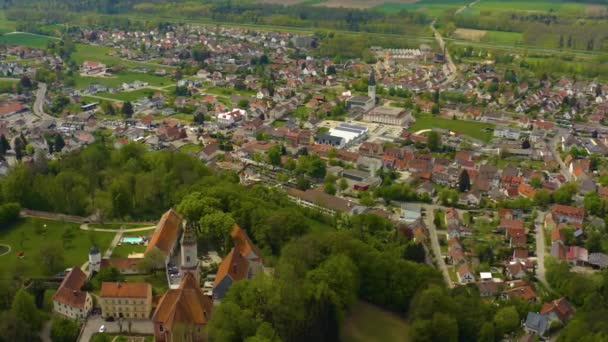 Widok Lotu Ptaka Miasto Altenstadt Iller Zamek Illereichen Niemczech Słoneczny — Wideo stockowe