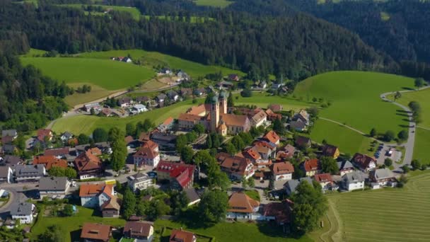 Vista Aérea Mosteiro Sankt Mrgen Floresta Negra Alemanha Dia Sol — Vídeo de Stock