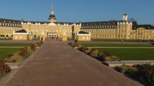 Palacio Karlsruhe Antes Navidad Día Soleado Diciembre — Vídeo de stock