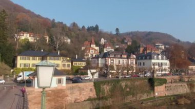 Heidelberg, Aralık 'ta güneşli bir sabahta Noel' den önce Almanya 'da. 