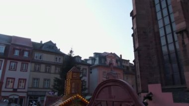 Heidelberg, Aralık 'ta güneşli bir sabahta Noel' den önce Almanya 'da. 