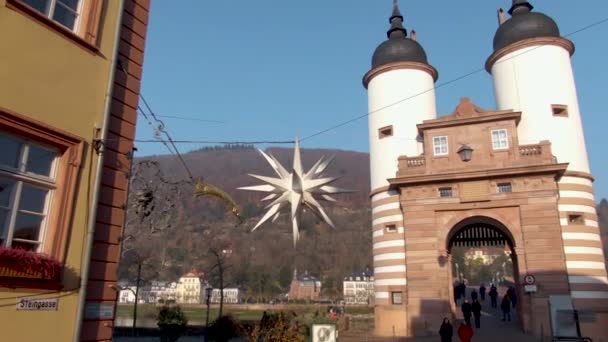 12月的一个阳光灿烂的早晨 德国的海德堡在圣诞节前 — 图库视频影像