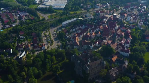 Vista Aérea Cidade Velha Neuenstein Alemanha Numa Manhã Ensolarada Primavera — Vídeo de Stock