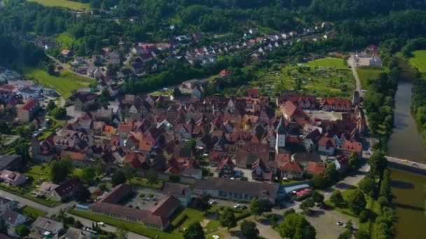 Vista Aérea Desde Casco Antiguo Ciudad Niedernhall Alemania Día Soleado — Vídeos de Stock