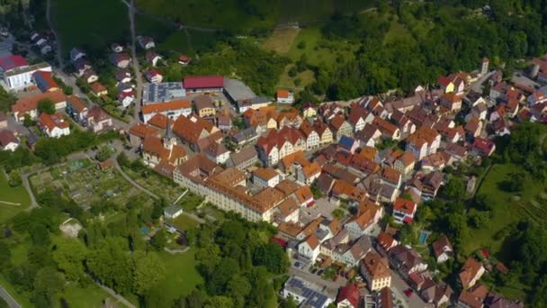 Vista Aérea Cidade Velha Ingelfingen Alemanha Num Dia Ensolarado Primavera — Vídeo de Stock