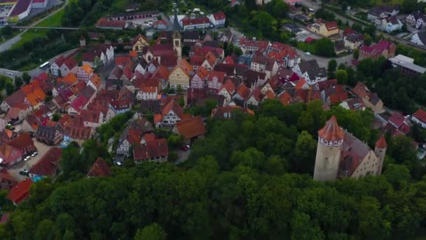 Vista Aérea Cidade Velha Moeckmuehl Alemanha Dia Nublado Primavera — Vídeo de Stock