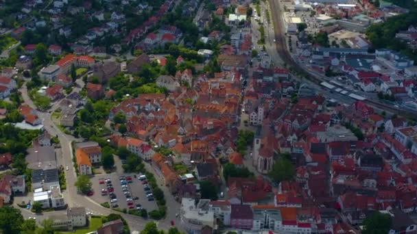 Letecký Pohled Města Mosbach Německu Nové Staré Město Zamračený Den — Stock video