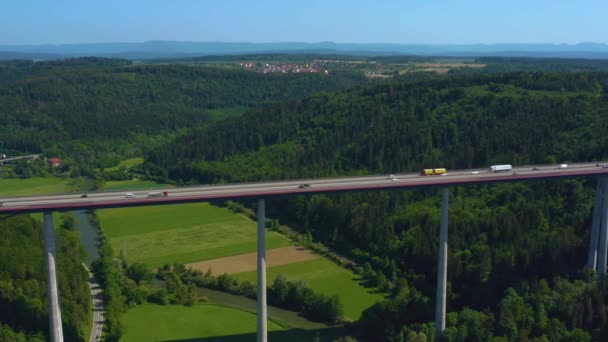 Luchtfoto Van Autobahn Brug Neckarblick Duitsland Het Zwarte Bos — Stockvideo