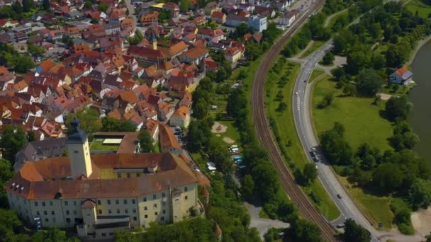Повітряний Вид Міста Гундельсгайм Замку Хорнек Німеччині Пень Праворуч Нахил — стокове відео