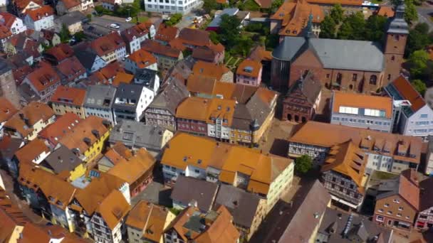 Aerial Näkymä Kylään Buchen Saksassa Aurinkoisena Aamuna Keväällä — kuvapankkivideo