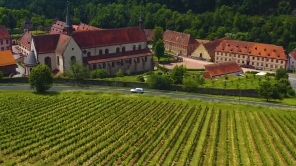 Vue Aérienne Monastère Bronnbach Allemagne Par Une Journée Ensoleillée Printemps — Video