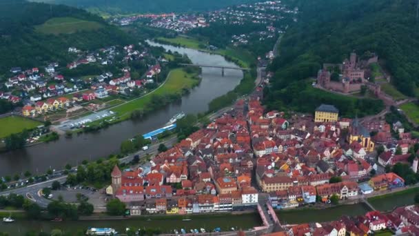都市の空中ビュー ヴェルトハイムドイツの主な — ストック動画