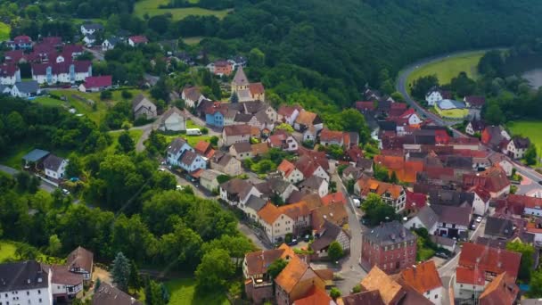 Vista Aérea Del Pueblo Urphar Alemania Día Primavera — Vídeos de Stock