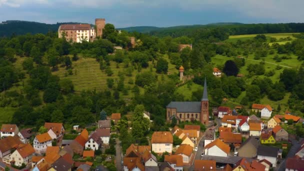 Luftaufnahme Des Dorfes Und Der Burg Gamburg Deutschland — Stockvideo