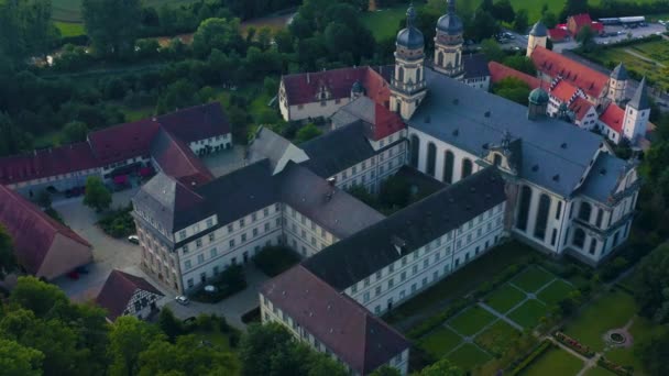 Vista Aérea Del Monasterio Schoental Alemania Día Soleado Primavera — Vídeo de stock