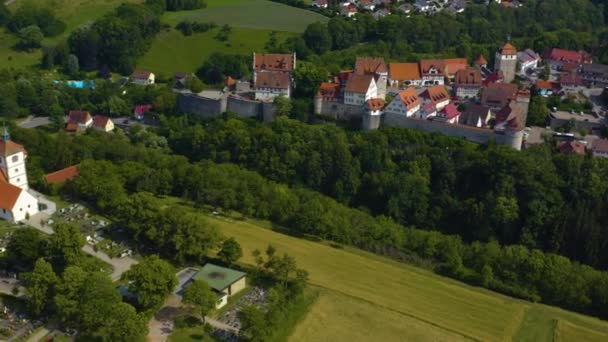 Вид Воздуха Деревню Замок Веллберг Германии Солнечный День Весной — стоковое видео