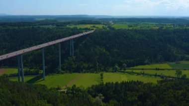 Almanya 'daki Neckarblick Köprüsü Kara Orman' da.,