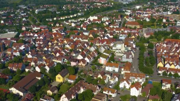 基什海姆市的空中支援德国的Teck 春天的一个阳光普照的清晨 — 图库视频影像
