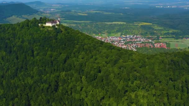 Luftaufnahme Der Burg Teck Deutschland Einem Sonnigen Frühlingstag — Stockvideo