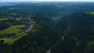Almanya 'daki Oberlengenhardt' ın Kara Orman 'daki hava manzarası.