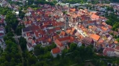Almanya 'daki Rottweil şehrinin eski bölümünün havadan görüntüsü. 