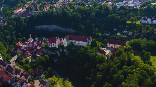 Luchtfoto Van Het Dorp Kasteel Haigerloch Duitsland Een Zonnige Dag — Stockvideo