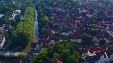 Almanya 'da Tuebingen şehrinin havacılığı. Baharın geç bir öğleden sonrasında