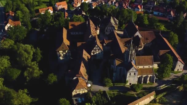 Luftaufnahme Des Klosters Bebenhausen Deutschland Einem Späten Nachmittag Frühling — Stockvideo