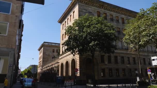 Runt Den Gamla Stadshuset Staden Mannheim Tyskland Solig Dag Sommaren — Stockvideo