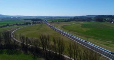 Bamberg yakınlarındaki Bavyera 'da yüksek hızlı tren yolu