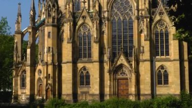 Almanya 'nın Stuttgart kentindeki Johanneskirche am Feuersee kilisesine yakın.