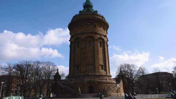 Mannheim Water Tower Friedrichsplatz Square Día Soleado Otoño — Vídeo de stock