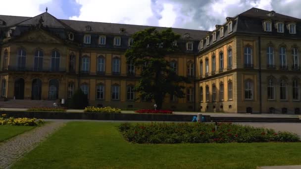 Downtown Στουτγάρδη Στη Γερμανία Στο Koenigsplatz Μια Ηλιόλουστη Μέρα Καλοκαίρι — Αρχείο Βίντεο
