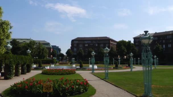 Vista Torre Agua Fuente Mannheim Alemania Friedrichsplatz Día Soleado Verano — Vídeos de Stock