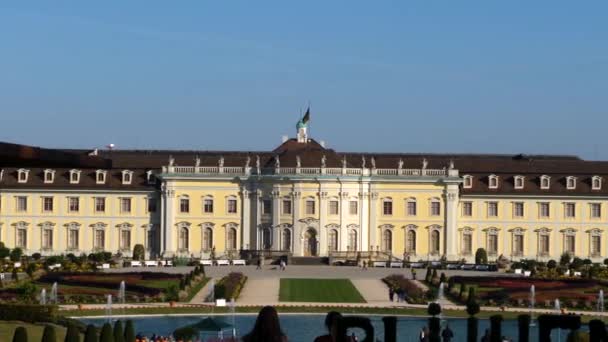 Palacio Ludwigsburg Día Soleado Otoño — Vídeos de Stock