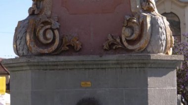 Ludwigsburg şehir merkezinde Sonbaharda güneşli bir günde.