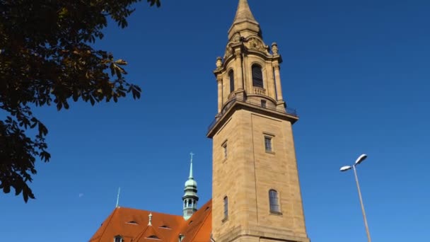 Ludwigsburg Iglesia Friedenskirche Día Soleado Otoño — Vídeos de Stock