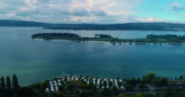 Yazın güneşli bir günde Almanya 'da Bodensee, Konstanz Gölü' nün havadan görünüşü