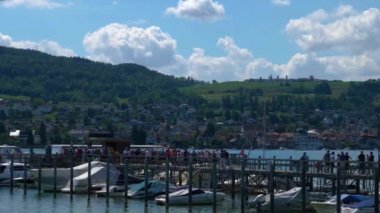 Yazın güneşli bir günde Ren Nehri 'nde Constance, Bodensee' de tekne turu