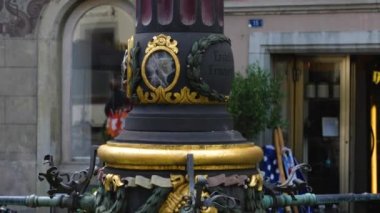 İsviçre 'de Bodensee Gölü' nün yanındaki City Stein am Rhein. Yazın güneşli bir günde eski kasaba..