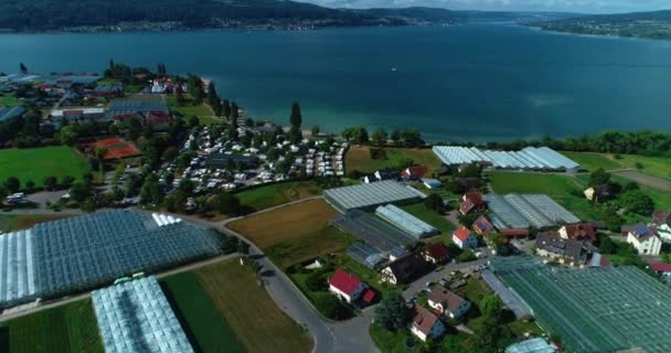 Luftaufnahme Der Insel Reichenau Bodensee Einem Trüben Sommermorgen — Stockvideo