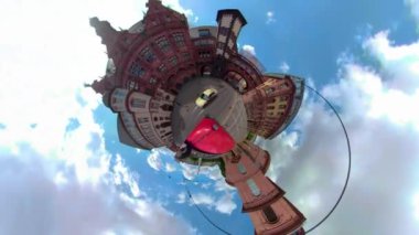 Frankfurt, Almanya 'da 360 derecelik kamerasıyla küçük bir Planet, güneşli bir yaz gününde bir otobüsün üstünde araba sürüyor..